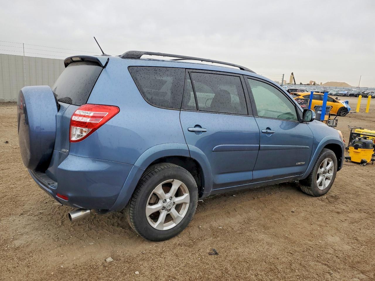 2009 Toyota Rav4 Limited - Image 3