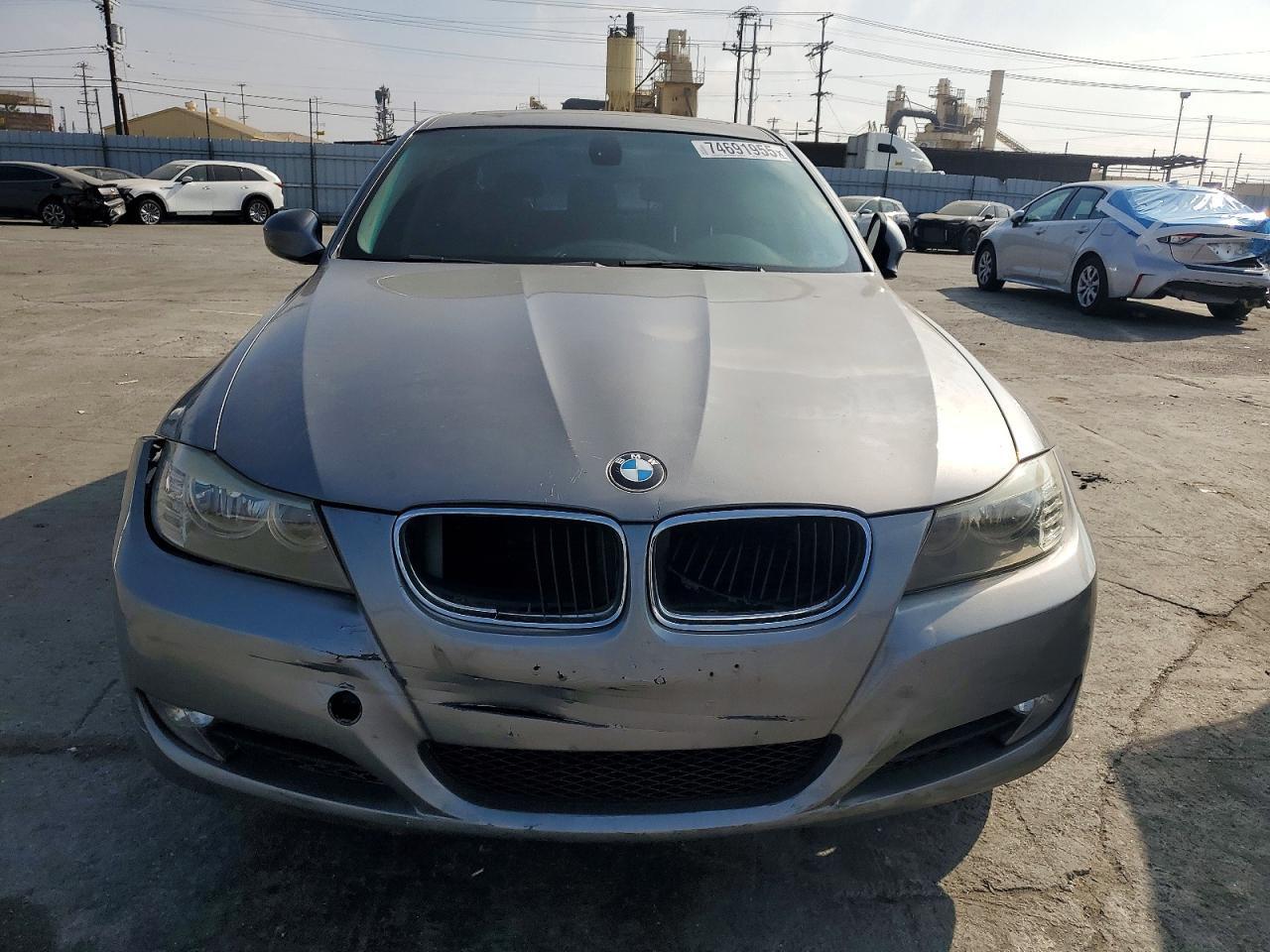 2010 BMW 328 - Image 5