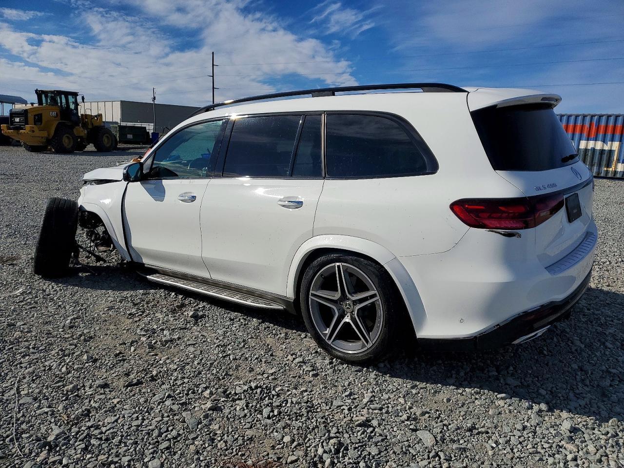 2025 Mercedes-Benz Gls 450 4Matic - Фото 2