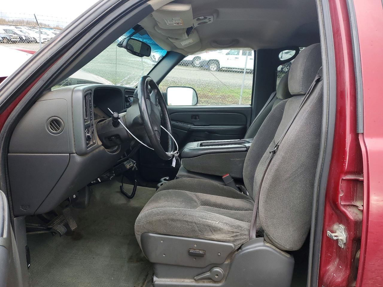 2005 Chevrolet Silverado K2500 Heavy Duty - Image 7