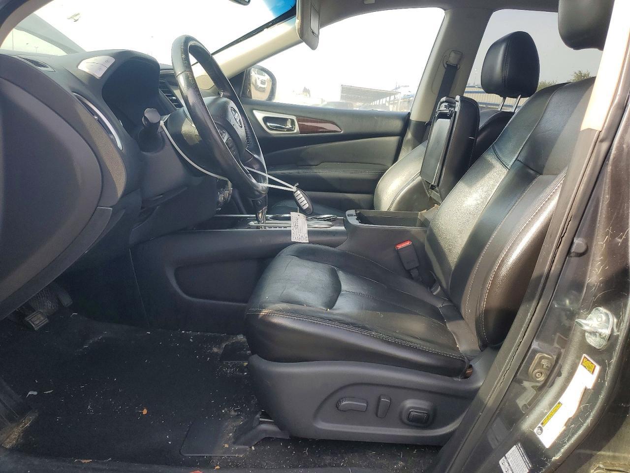2013 Nissan Pathfinder S - Image 7