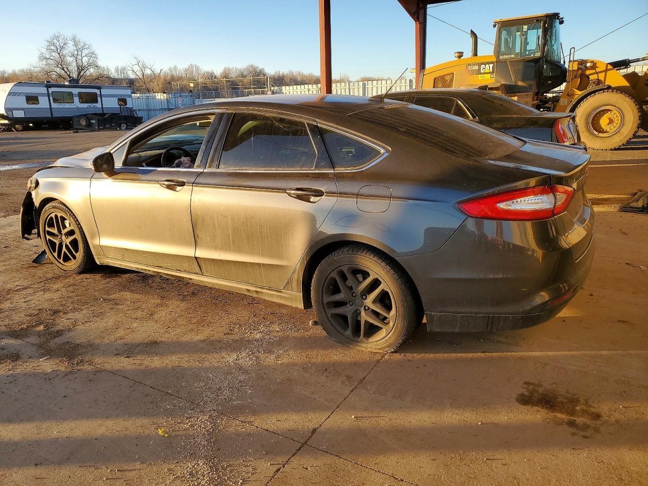 2016 Ford Fusion Se - Image 2