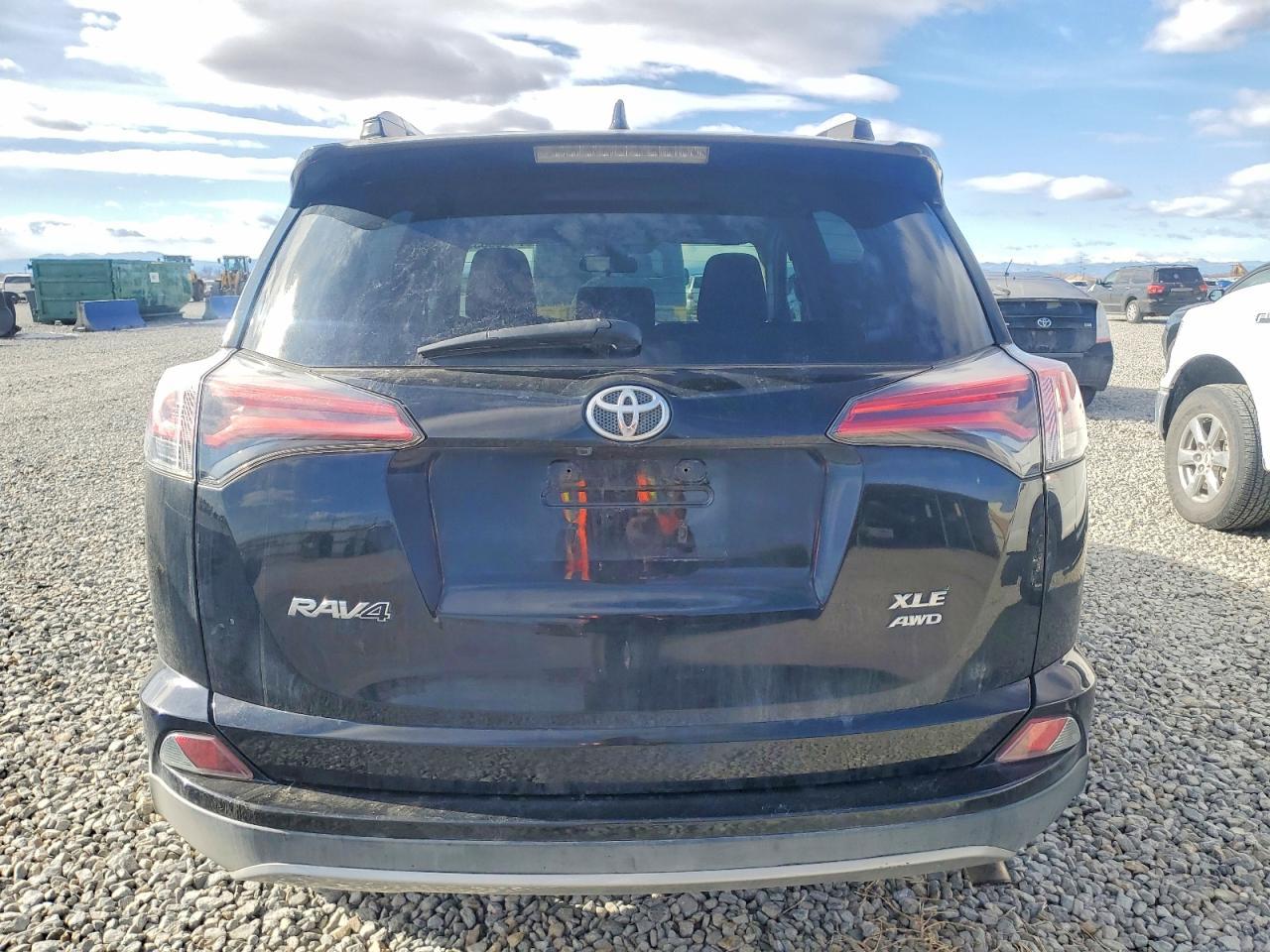 2018 Toyota Rav4 Adventure - Фото 6