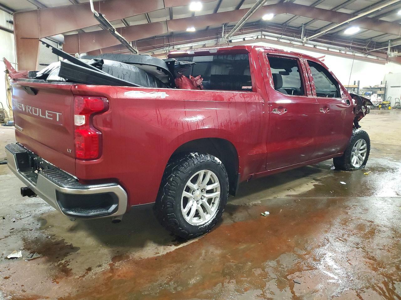2020 Chevrolet Silverado K1500 Lt - Фото 3
