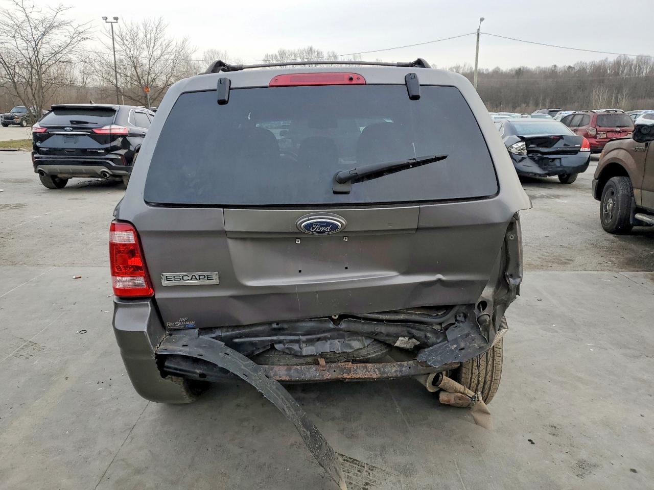 2010 Ford Escape Xlt - Фото 6
