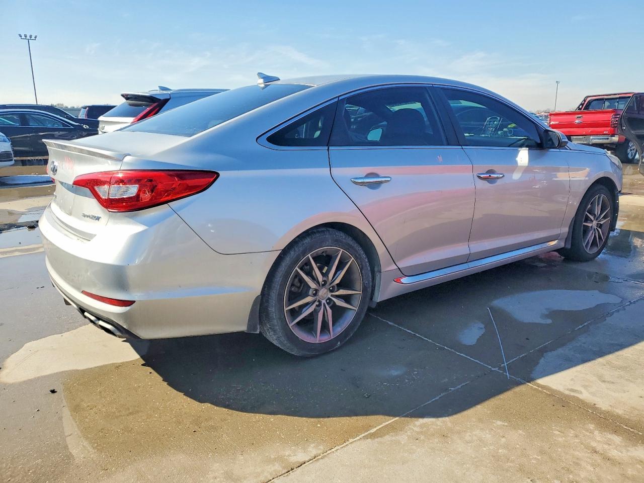 2015 Hyundai Sonata Sport - Фото 3