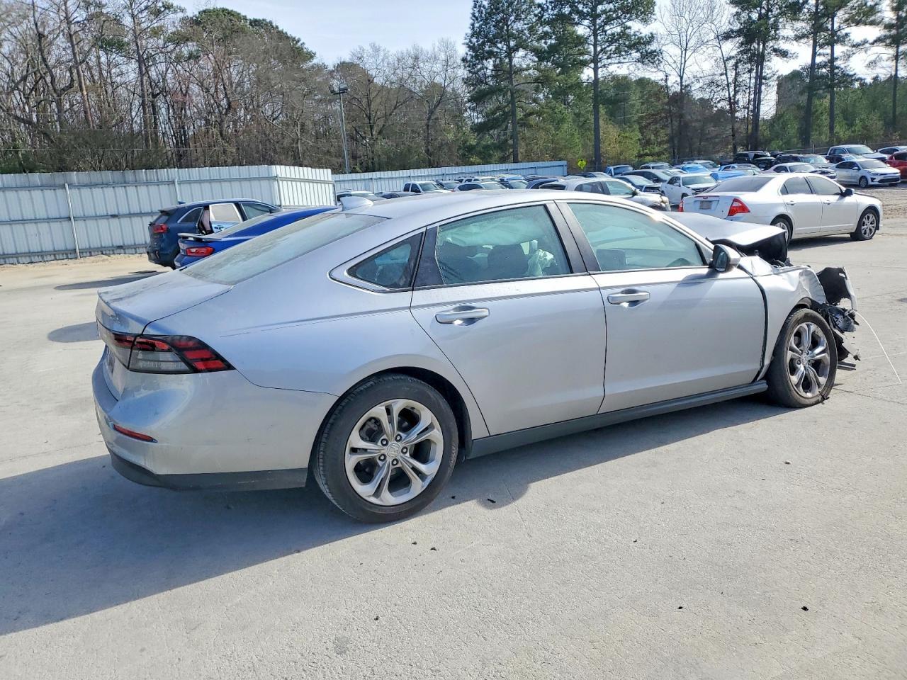 2023 Honda Accord Lx - Фото 3