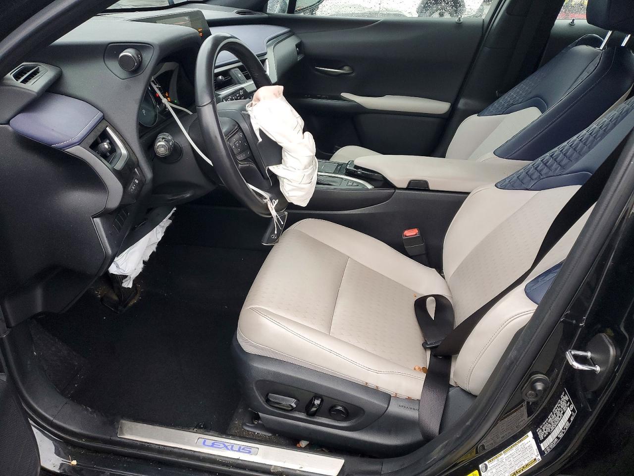 2021 Lexus Ux 250H - Фото 7