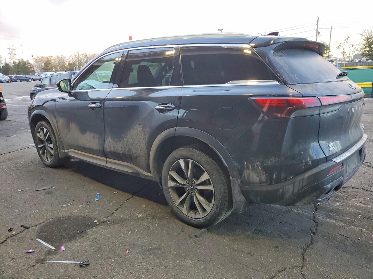 2023 Infiniti Qx60 Luxe - Image 2