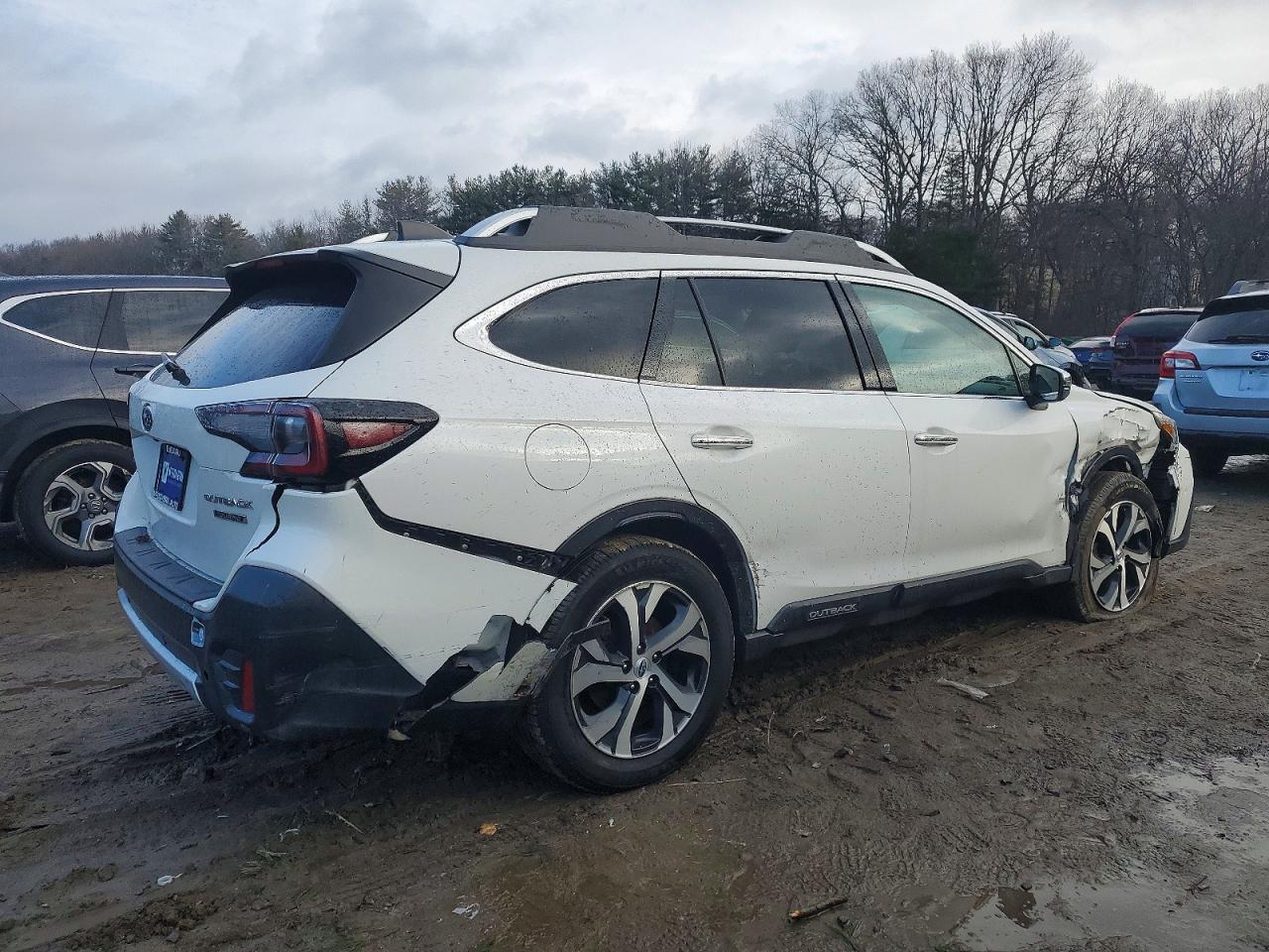 2021 Subaru Outback Touring - Фото 3