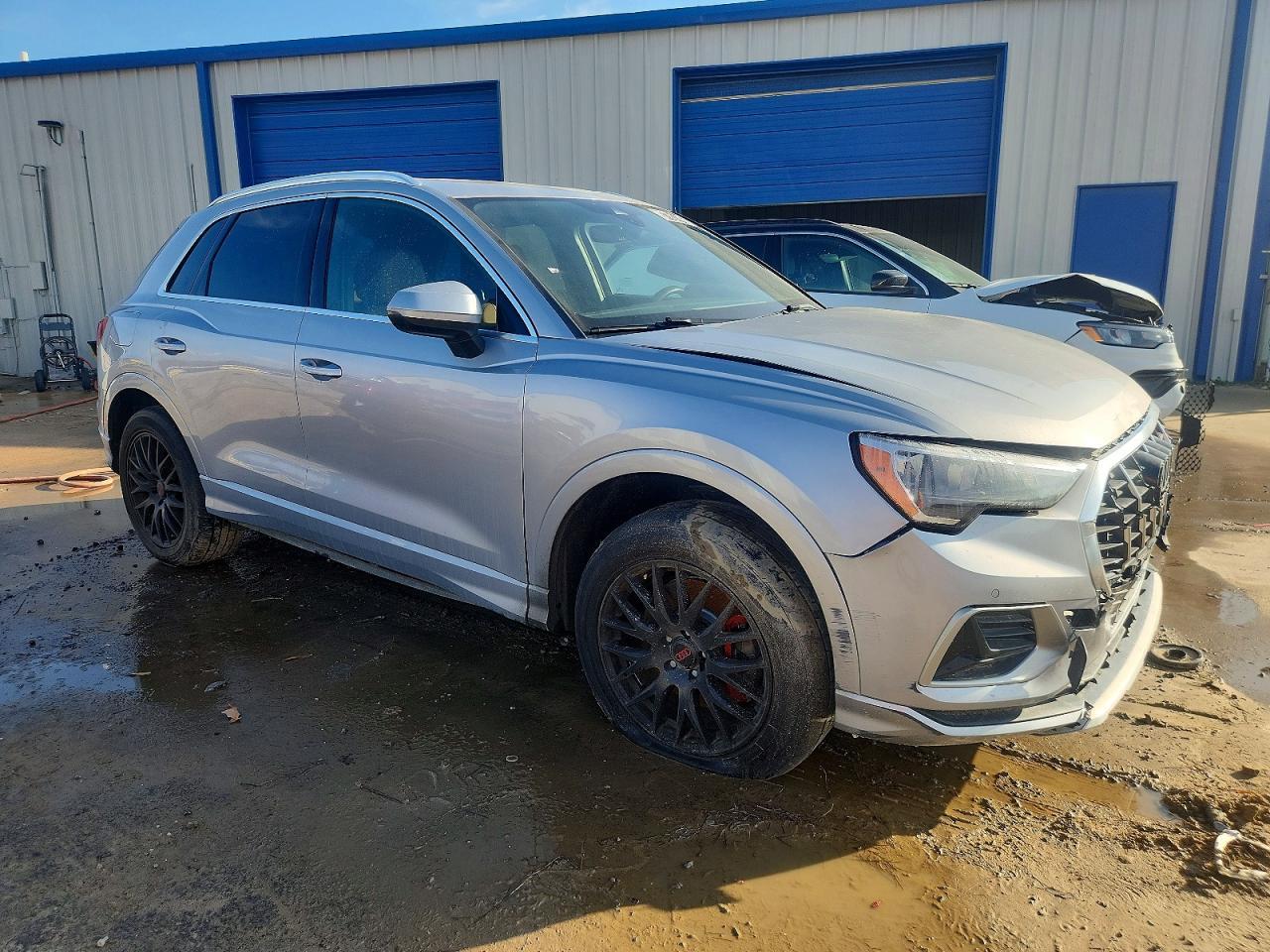 2022 Audi Q3 Premium 40 - Image 4