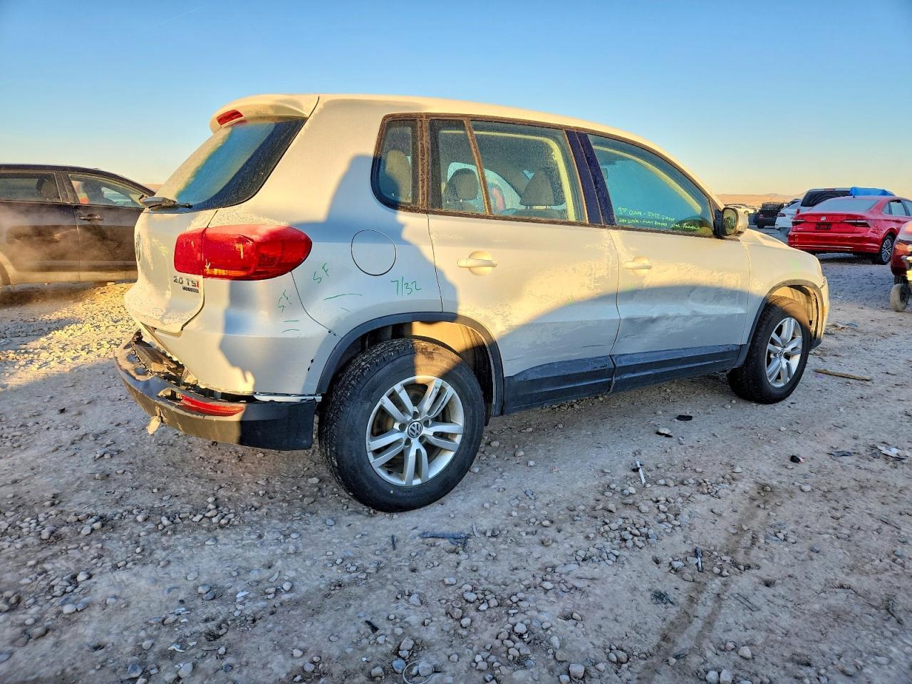 2013 Volkswagen Tiguan S - Фото 3