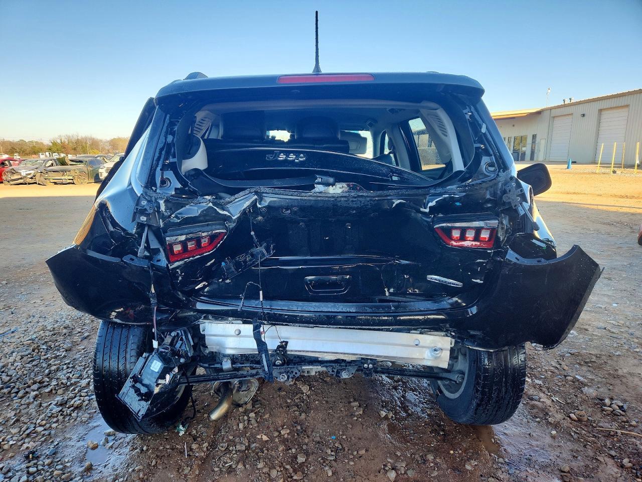 2022 Jeep Compass Latitude - Фото 6