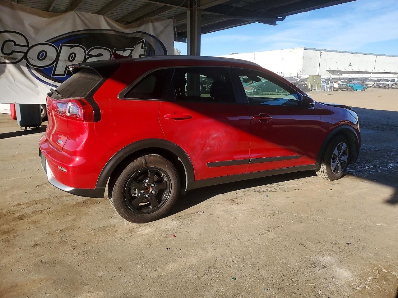 2017 Kia Niro Ex - Image 3