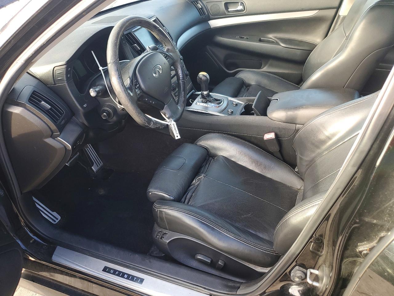 2013 Infiniti G37 Base - Image 7