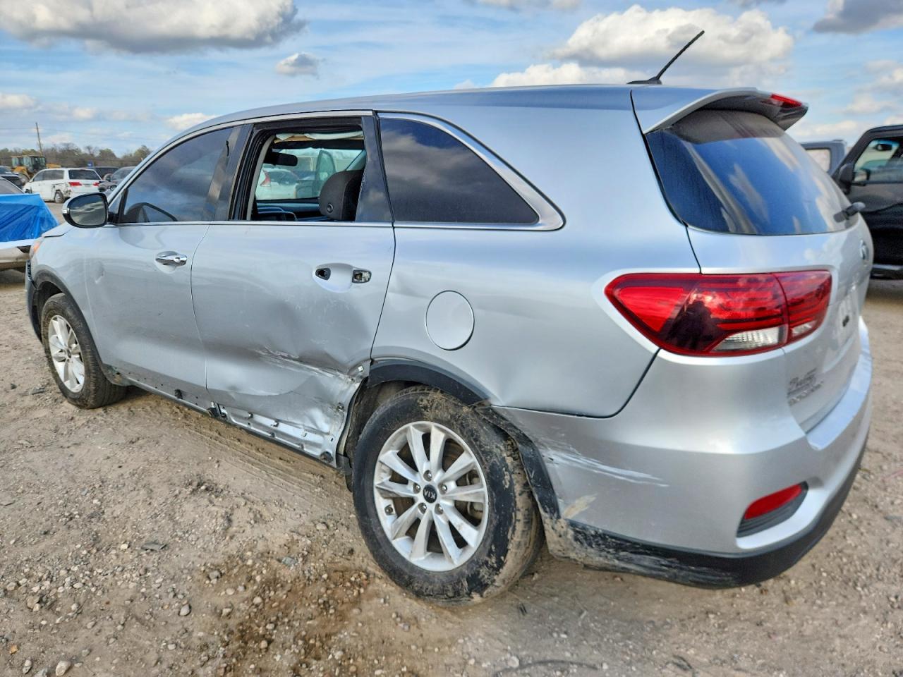 2019 Kia Sorento - Фото 2