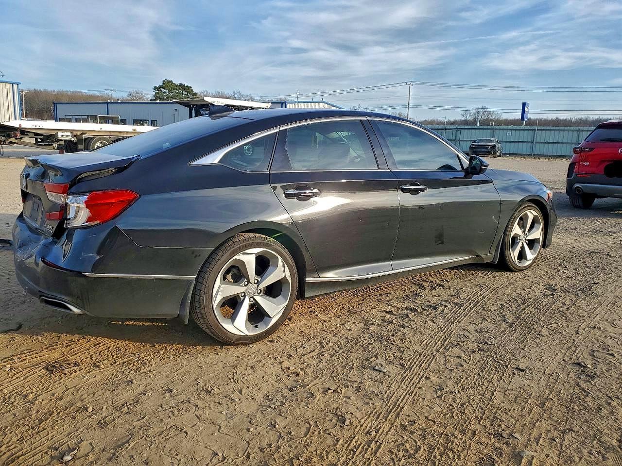 2018 Honda Accord Touring - Фото 3