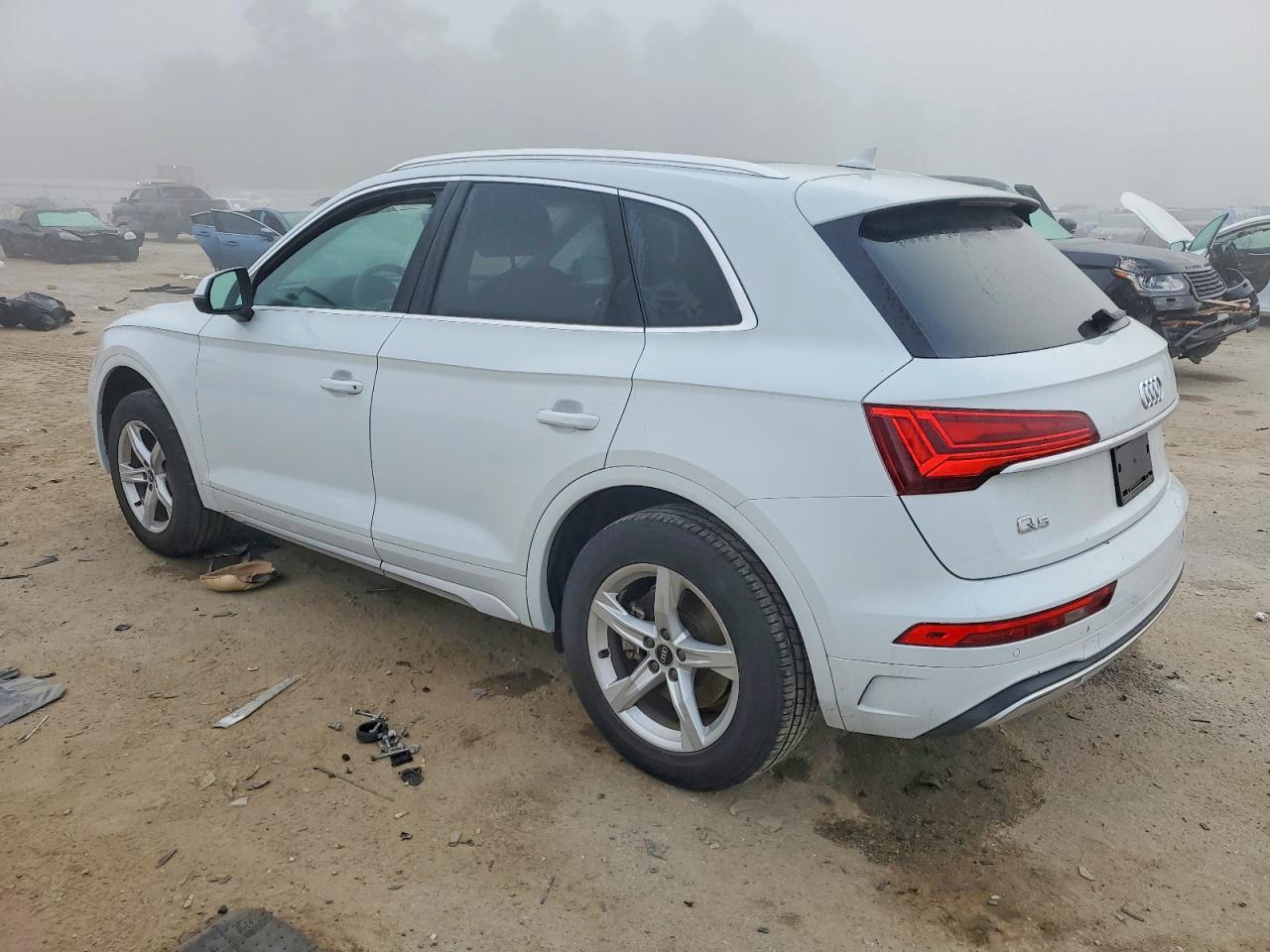 2021 Audi Q5 Premium - Фото 2