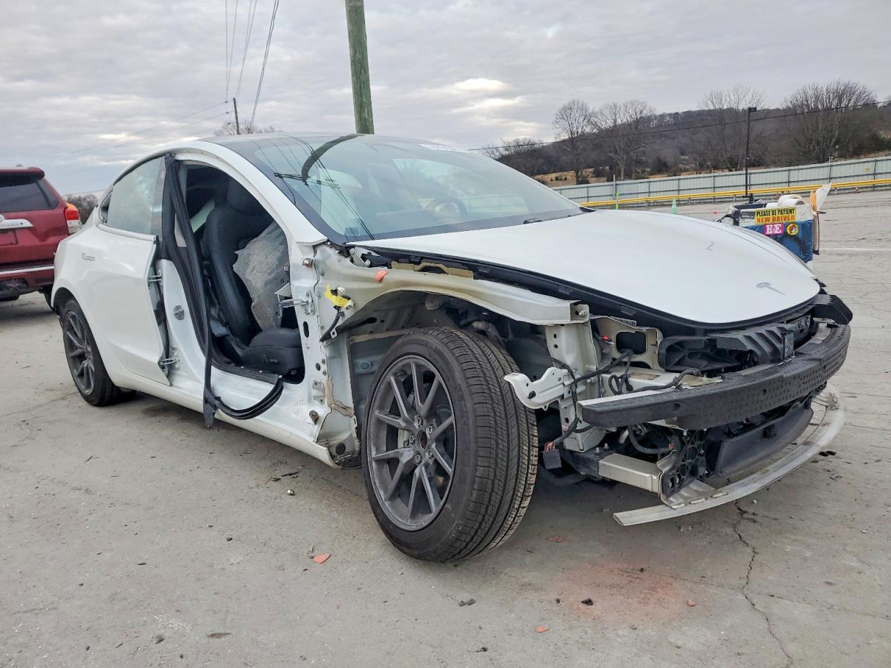 2020 Tesla Model 3 - Image 4