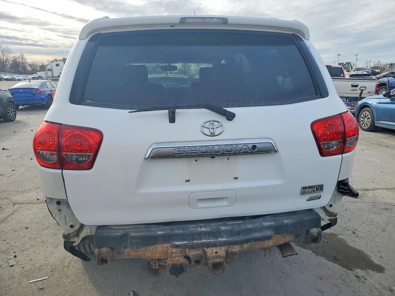2010 Toyota Sequoia Platinum - Фото 6