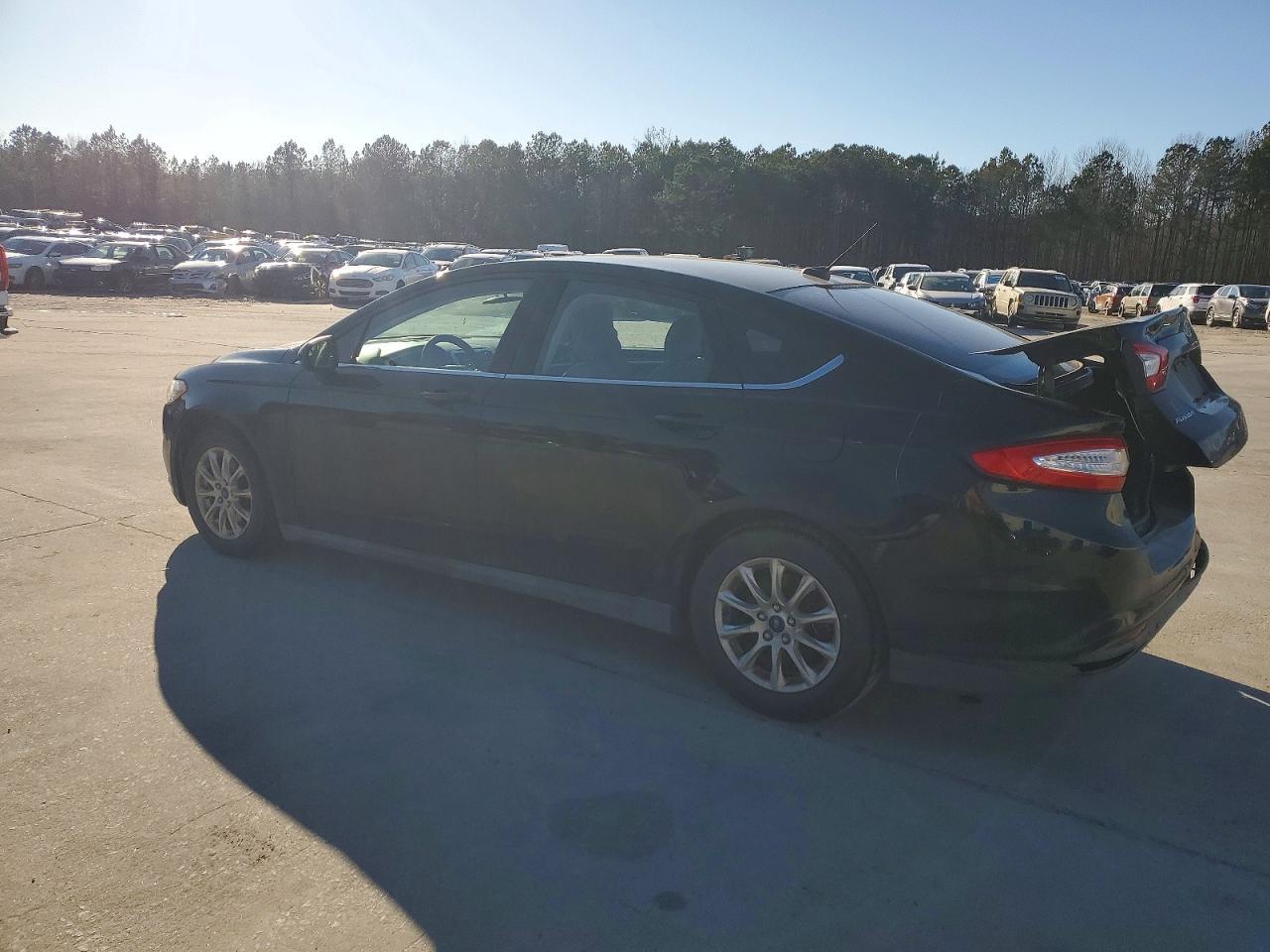 2016 Ford Fusion S - Image 2