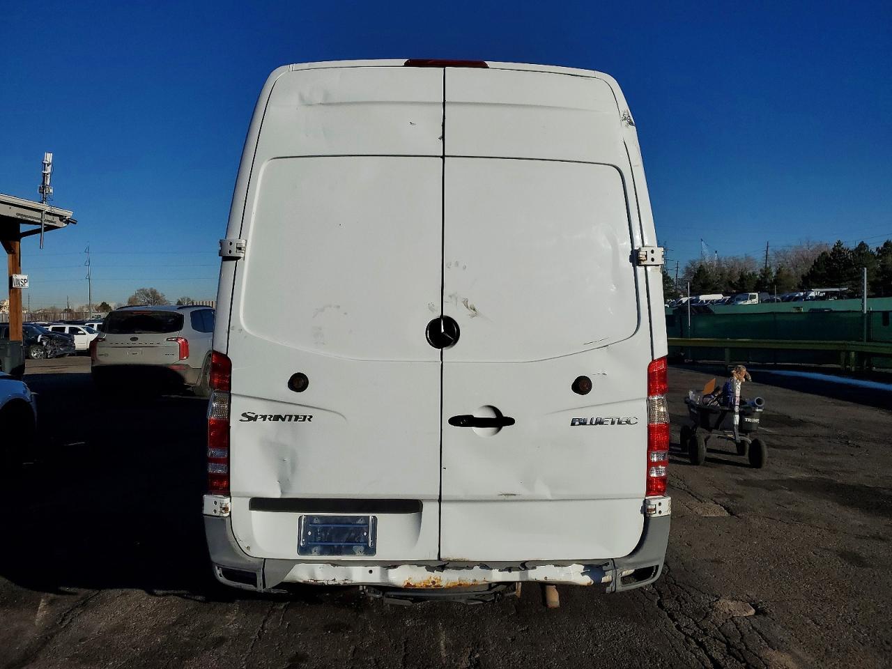 2012 Mercedes Benz Sprinter 3500 High Roof Deliver - Фото 6