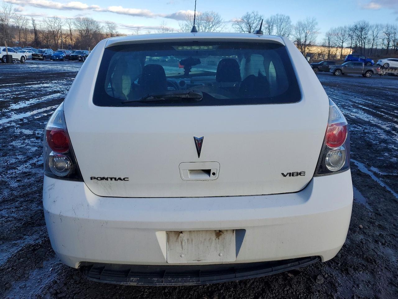 2009 Pontiac Vibe - Фото 6