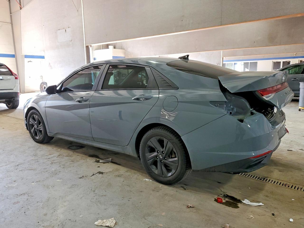 2022 Hyundai Elantra Sel - Фото 2