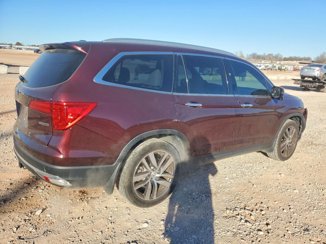 2016 Honda Pilot Touring - Image 3