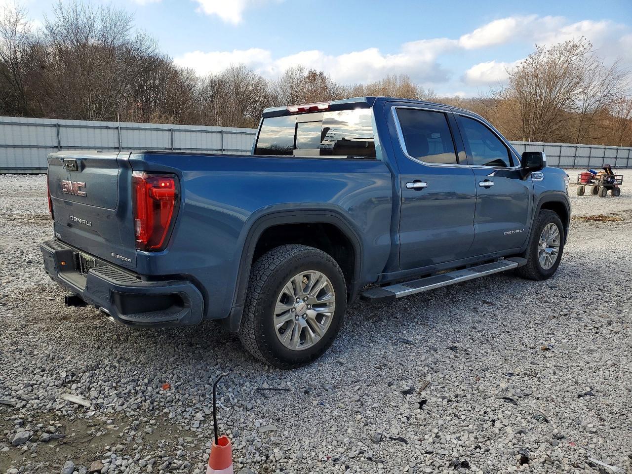 2026 GMC Sierra K1500 Denali - Фото 3