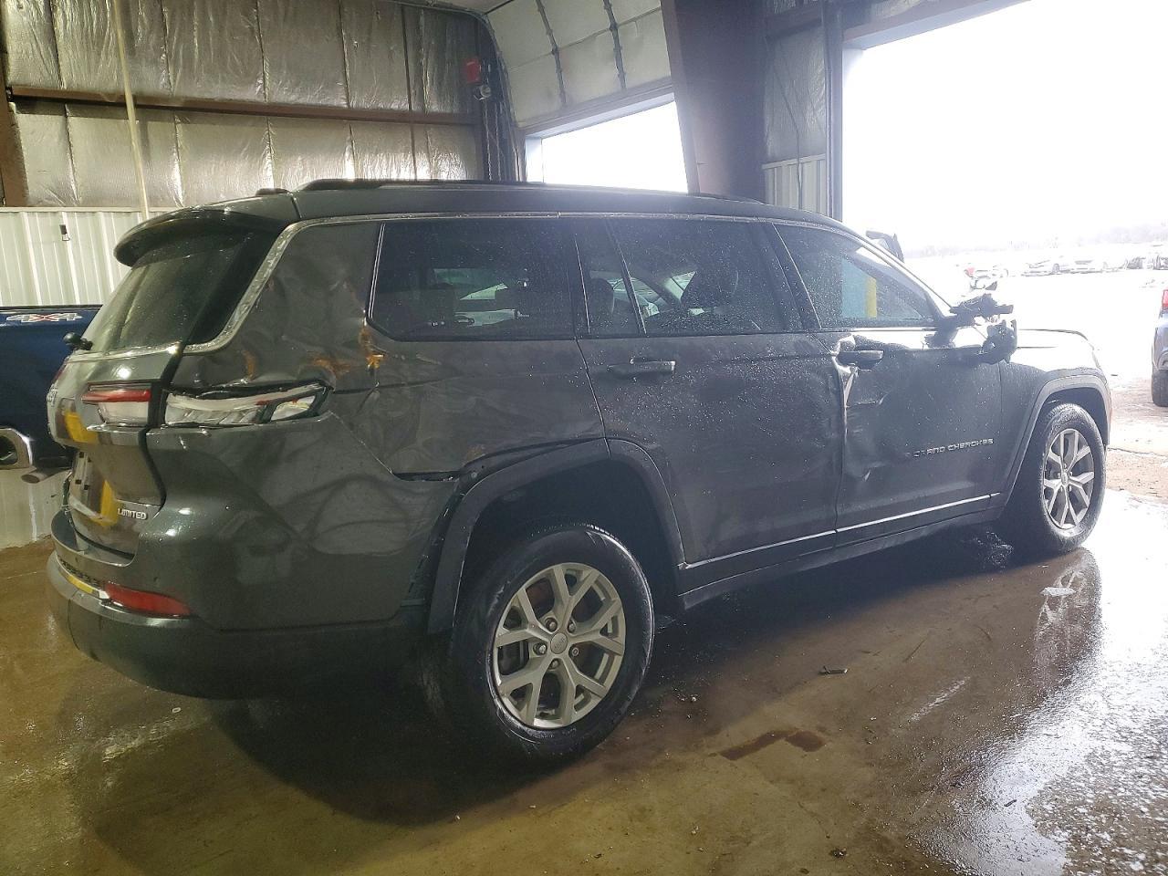 2022 Jeep Grand Cherokee L Limited - Image 3