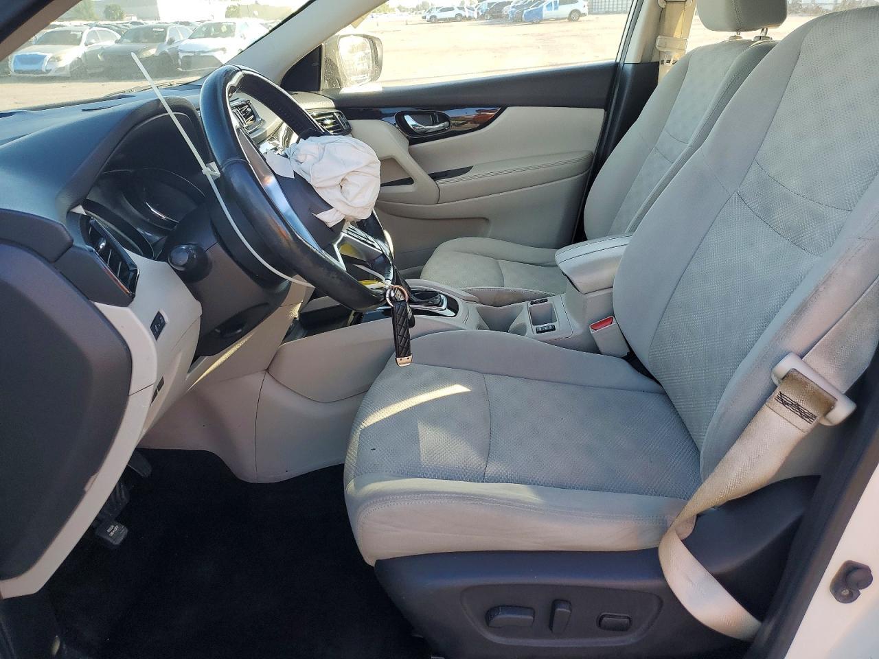 2017 Nissan Rogue Sport S - Image 7