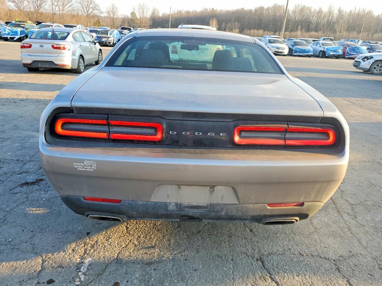 2016 Dodge Challenger Sxt - Фото 6