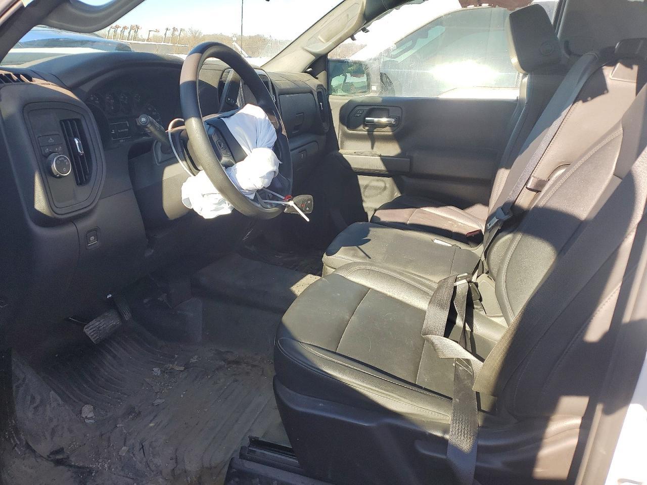 2024 Chevrolet Silverado C1500 - Фото 7