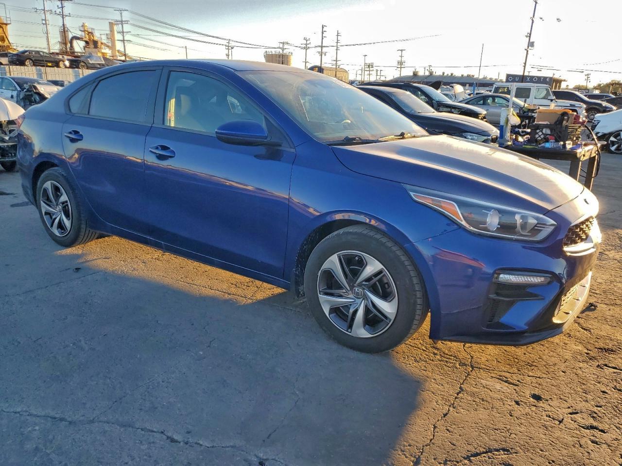 2021 Kia Forte Fe - Фото 4