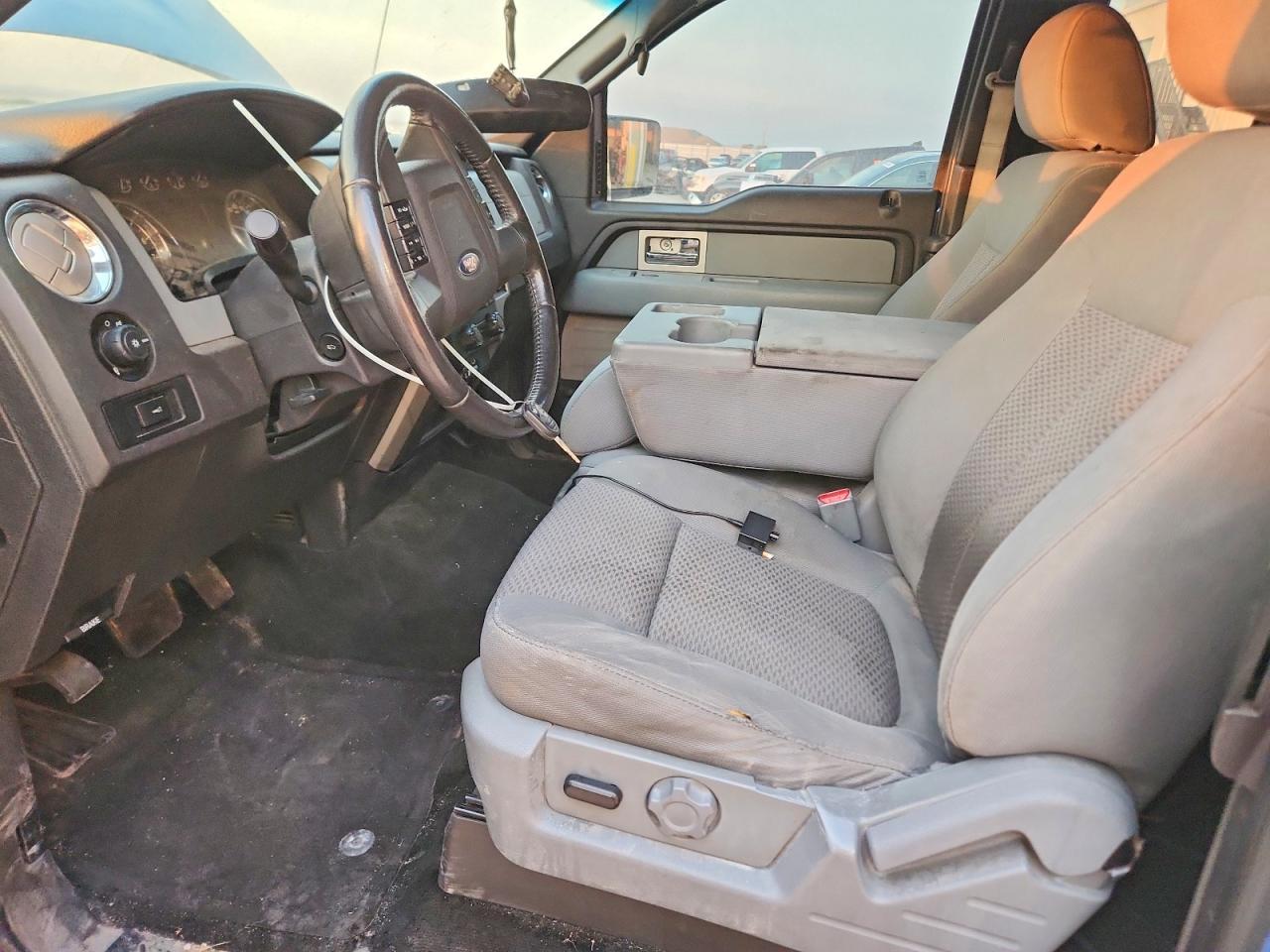 2011 Ford F150 Super Cab - Фото 7
