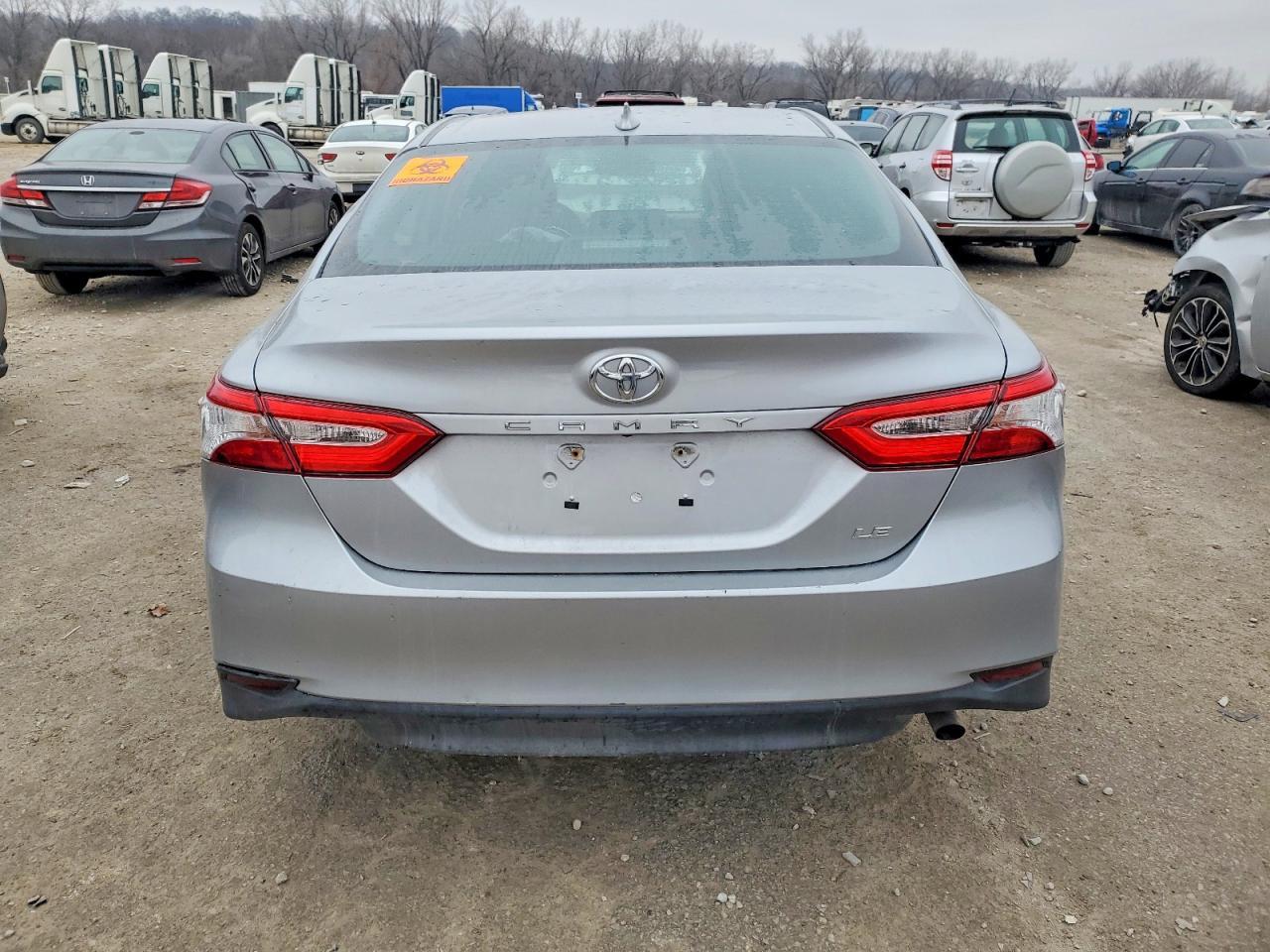 2020 Toyota Camry Le - Image 6