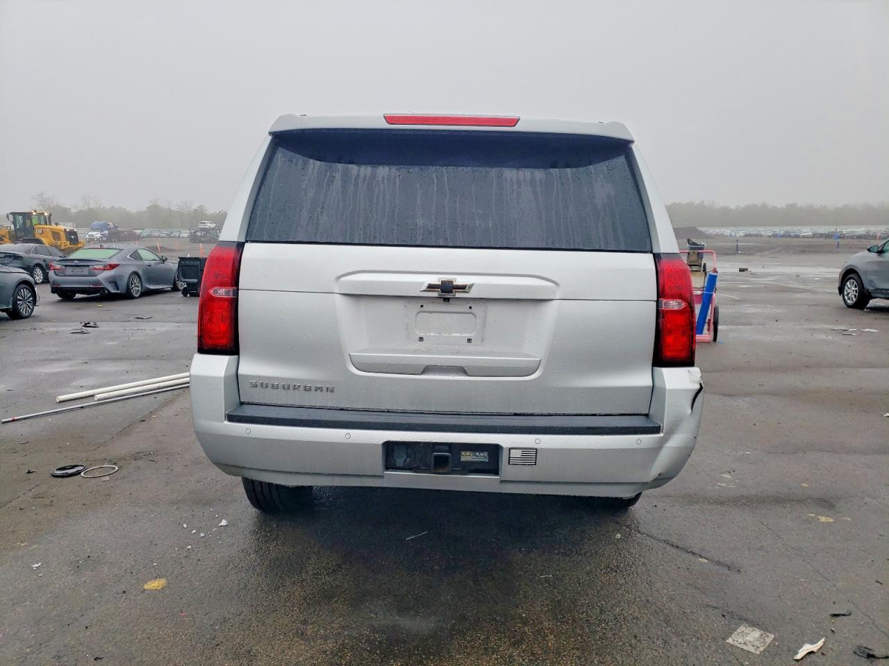2015 Chevrolet Suburban K1500 Lt - Image 6