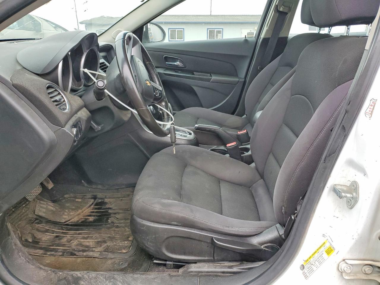 2013 Chevrolet Cruze Lt - Image 7