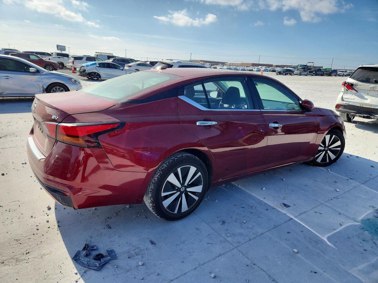2022 Nissan Altima Sv - Фото 3