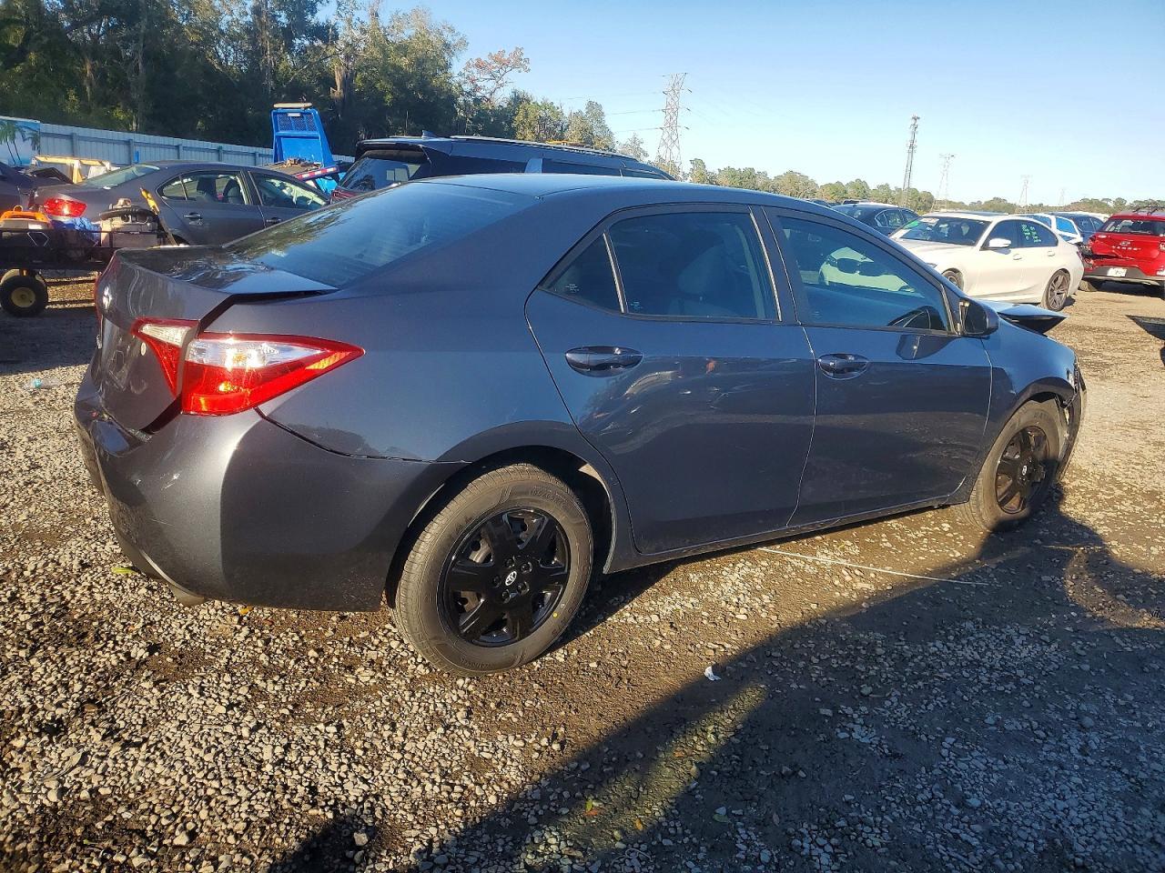 2015 Toyota Corolla L - Image 3