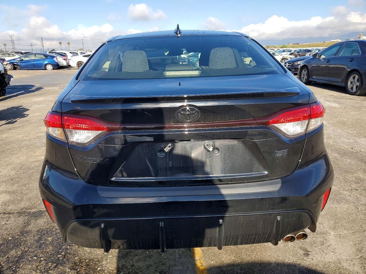2023 Toyota Corolla Se - Image 6