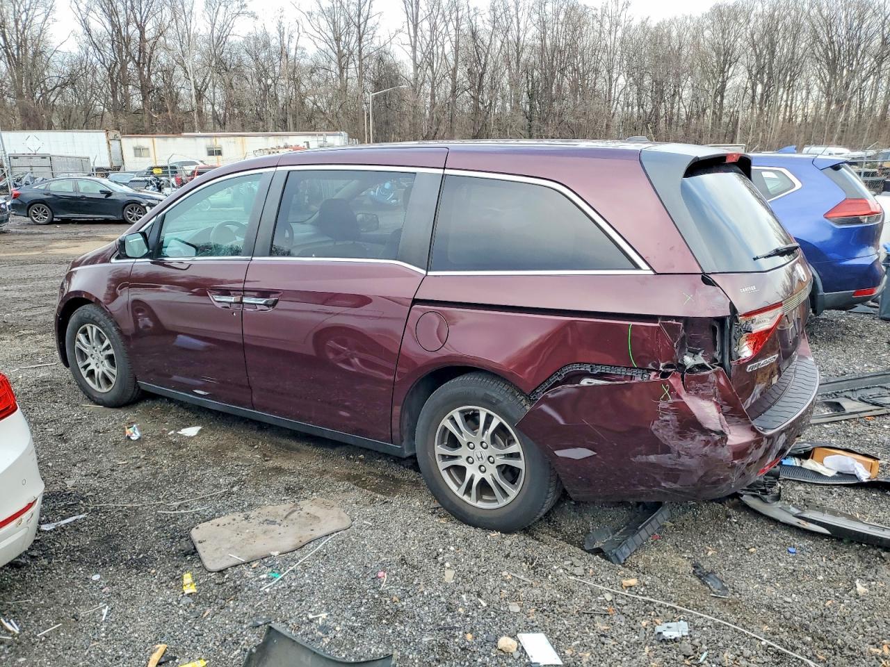 2013 Honda Odyssey Exl - Фото 2