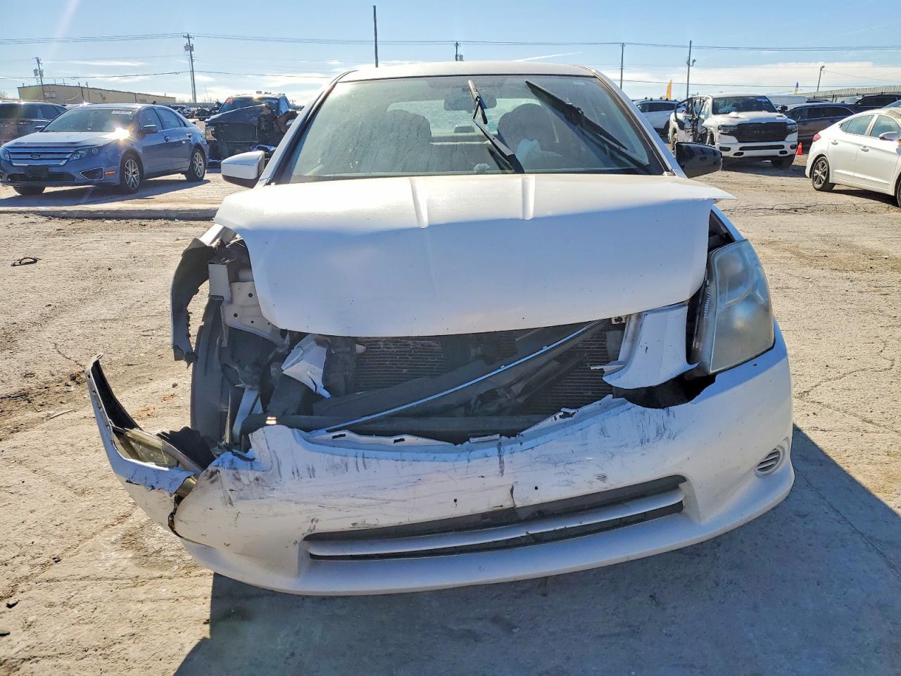 2010 Nissan Sentra 2.0 - Фото 5