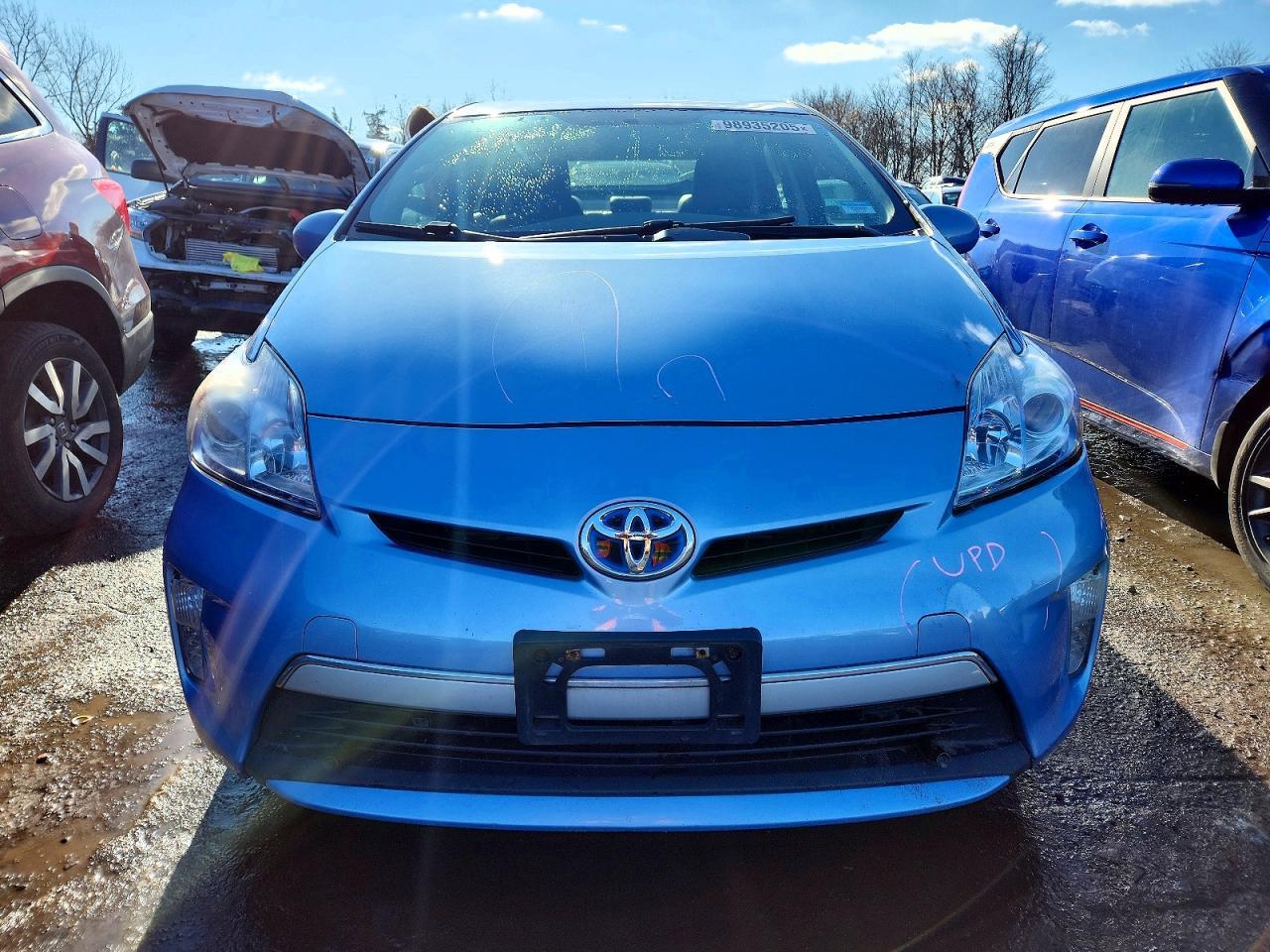 2014 Toyota Prius Plug-In Hybrid Base - Фото 5