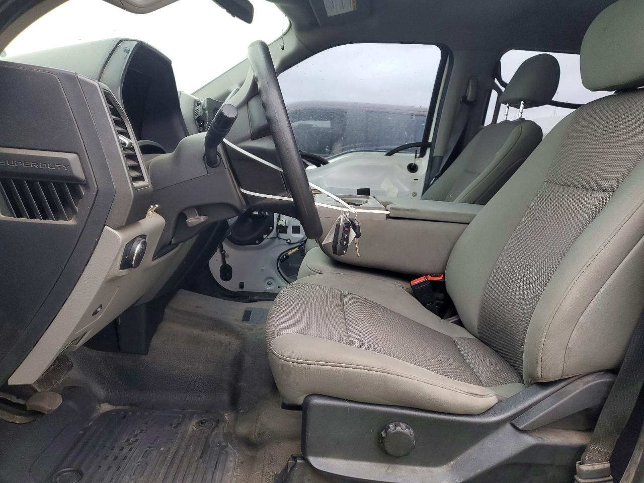 2020 Ford F250 Super Duty - Image 7