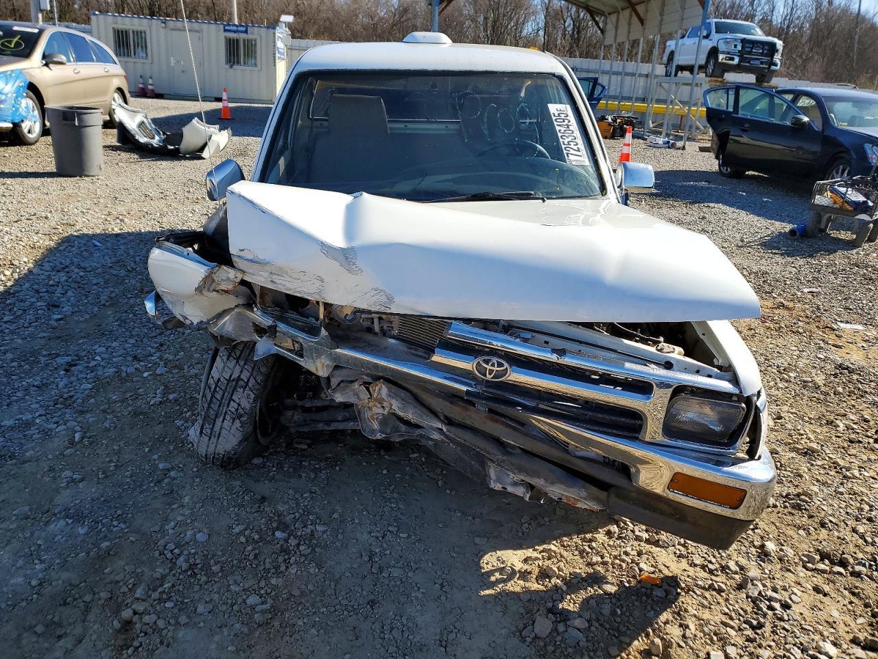 1994 Toyota Pickup - Image 5