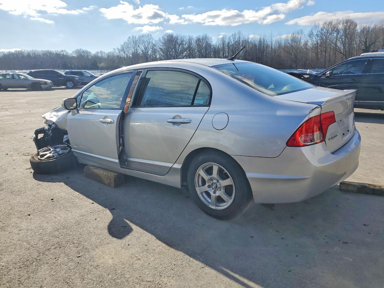 2007 Honda Civic Hybrid - Image 2