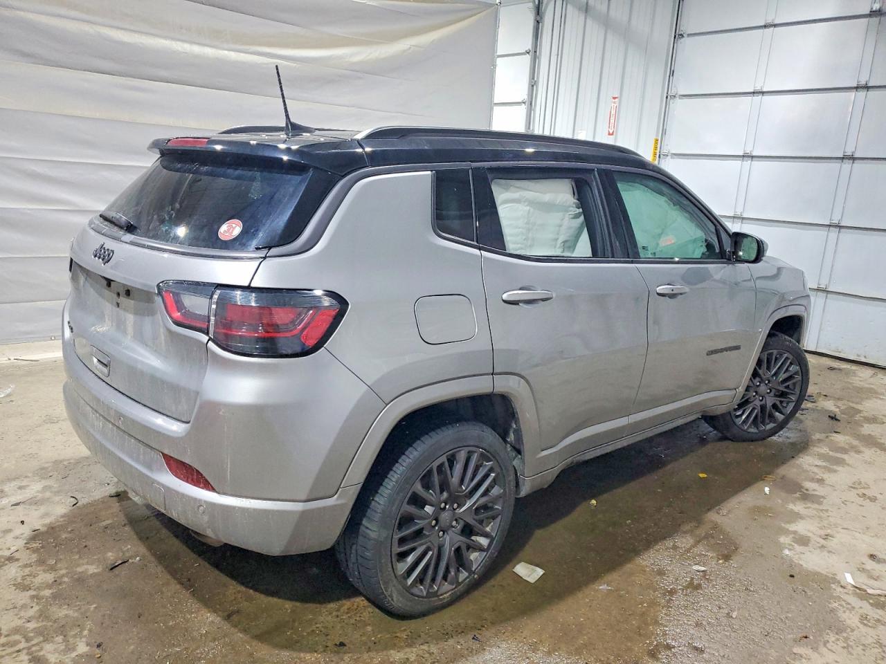 2022 Jeep Compass Limited - Фото 3