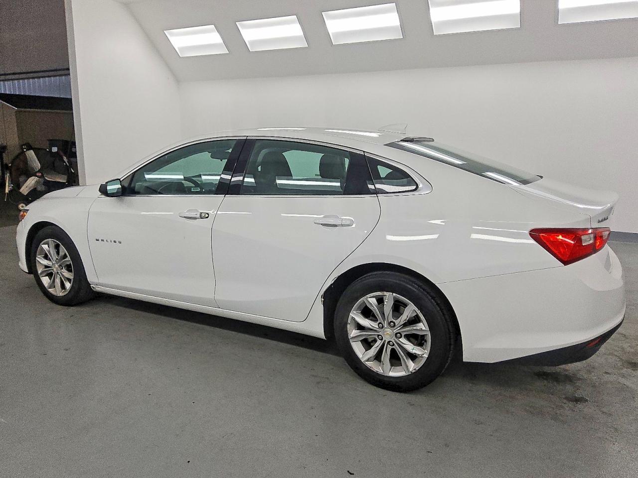 2023 Chevrolet Malibu Lt ** R & D * Pri Fleet ** - Image 2
